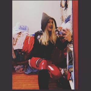 Meet your Posher, Savannah